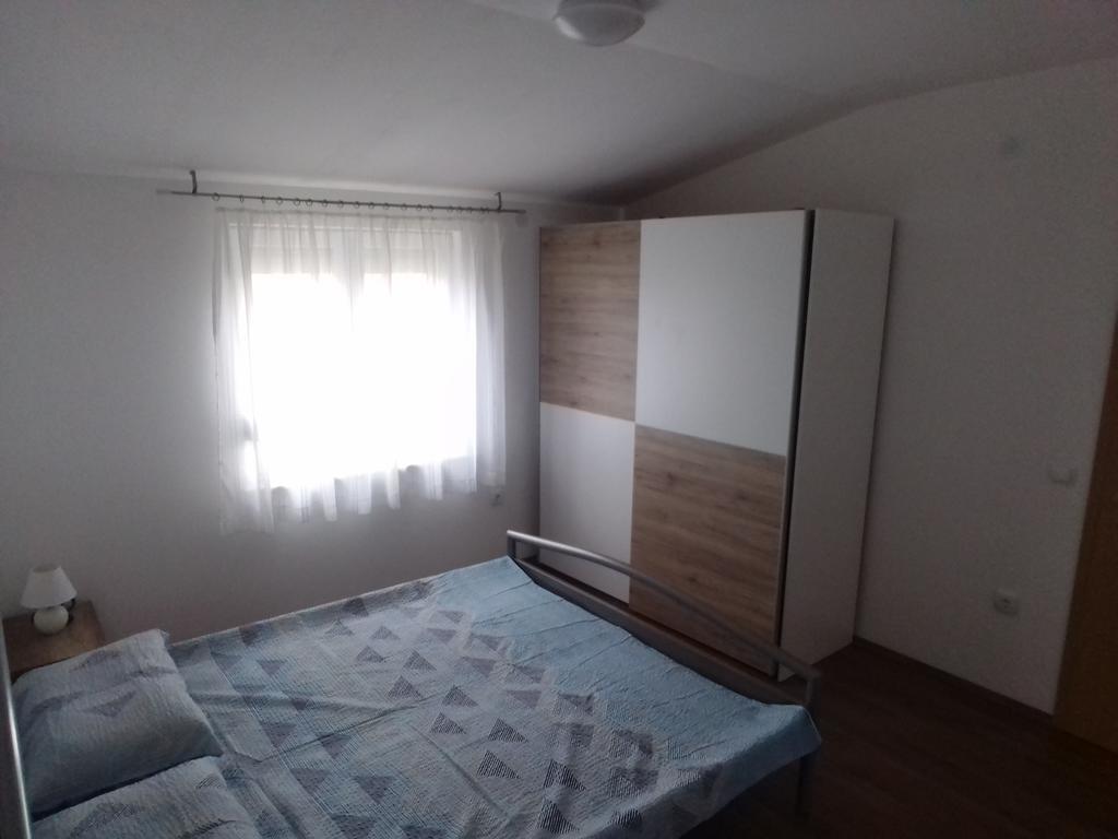 Tomek Apartment Vir Luaran gambar